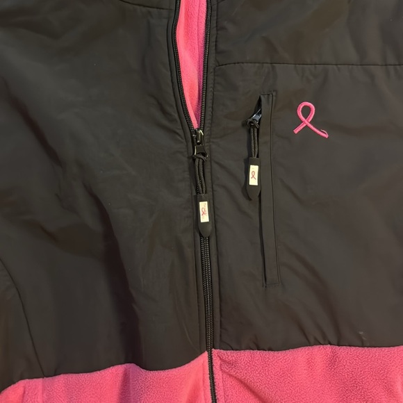 🍍Share the care jacket🍍sz XL🍍pit to pit 24”🍍length 26”🍍zip pockets🍍 - Picture 2 of 5